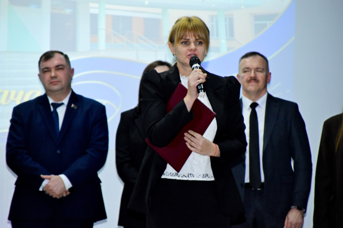 Туровский молочный комбинат поздравил Пинский государственный аграрный технологический колледж с 80-летним юбилеем